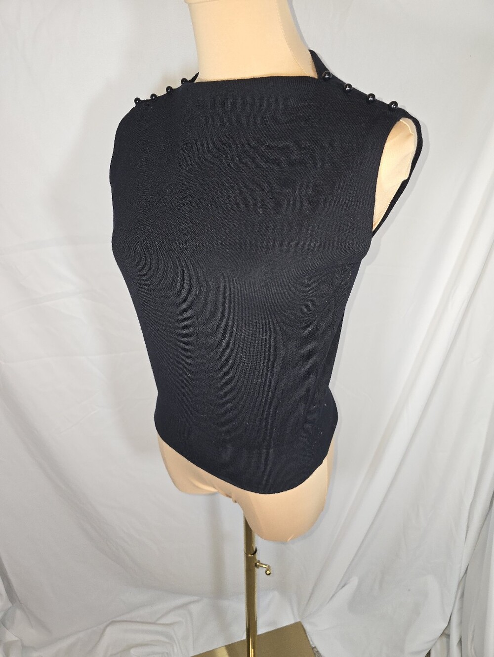 Classic Black Sleeveless Knit Crop Top with Button Shoulder Detail